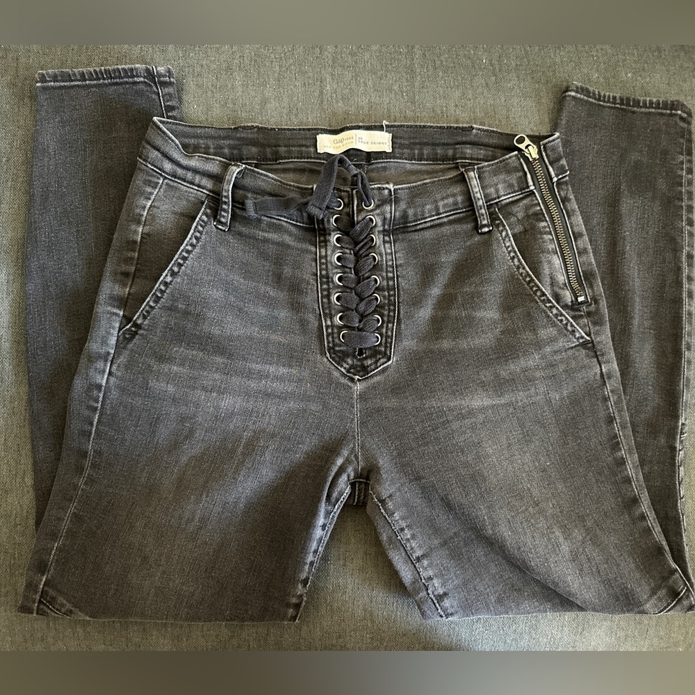 GAP True Skinny Jeans - Size 30